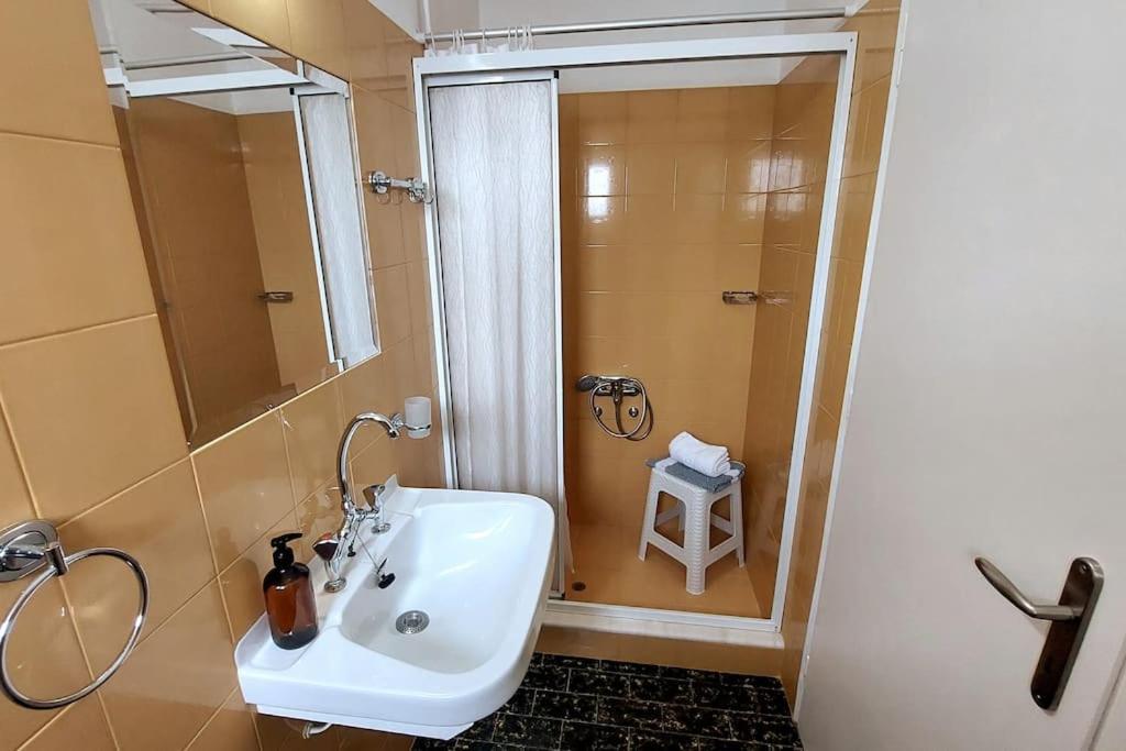 Villa Elea 托隆 外观 照片