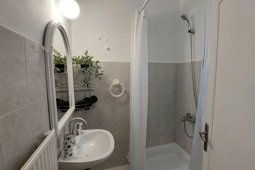 Villa Elea 托隆 外观 照片