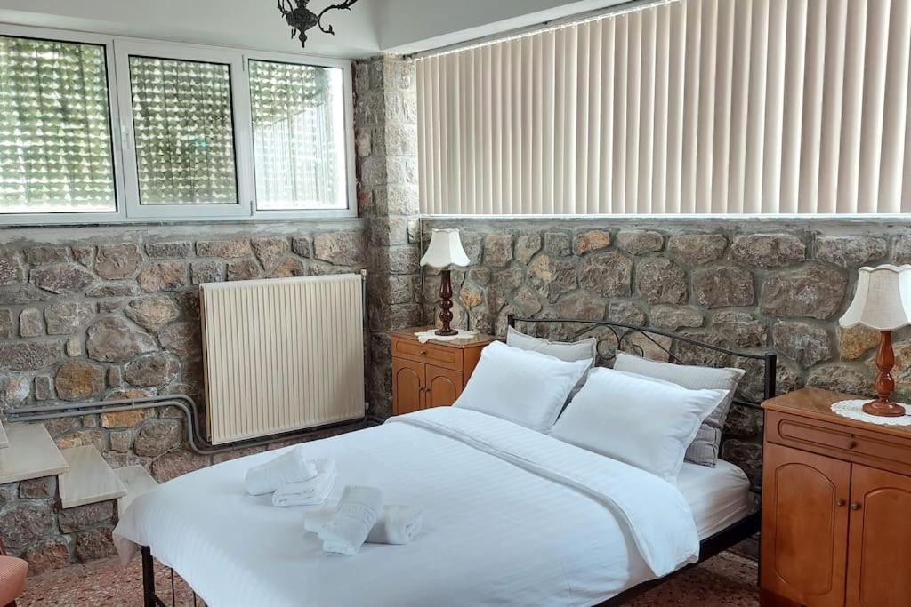Villa Elea 托隆 外观 照片